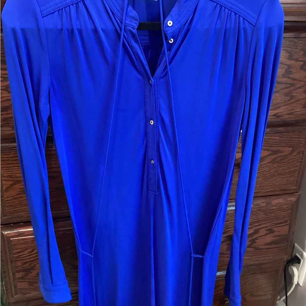 Dress - Picture 2 of 5